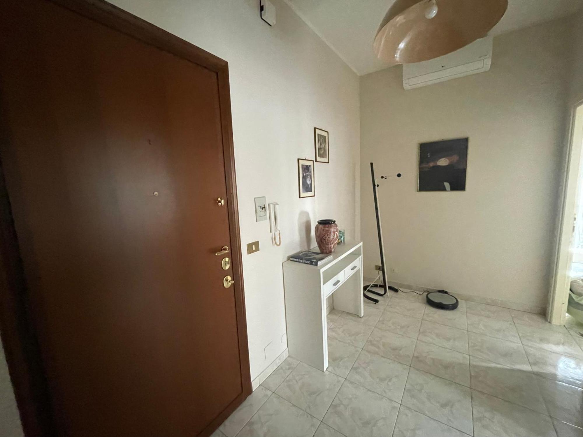 Daniela; Vacanza E/O Lavoro Nichelino Extérieur photo